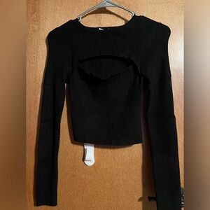 Black long sleeve cropped shirt